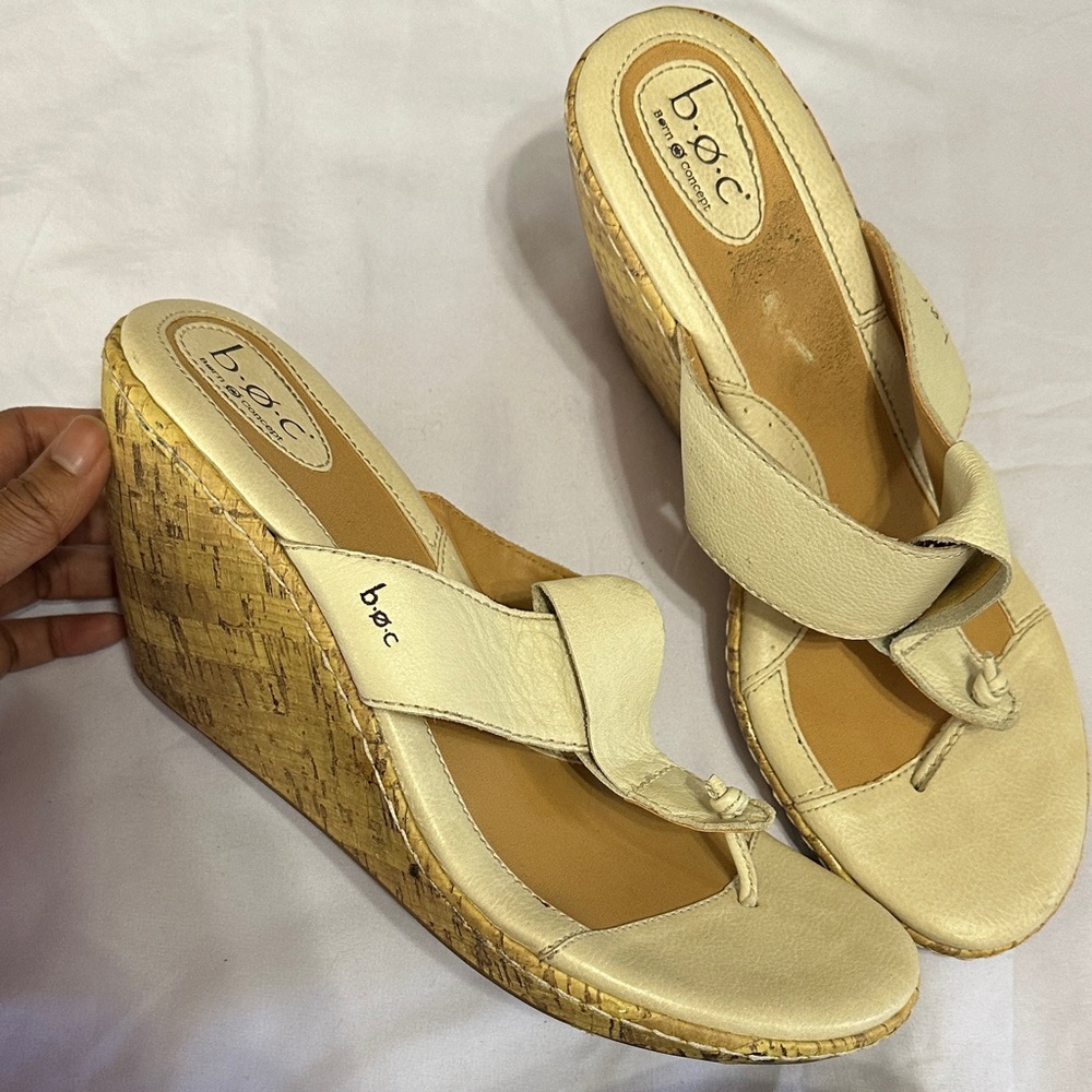 b.o.c. Women's Tan Wedge Sandals - Used good condition